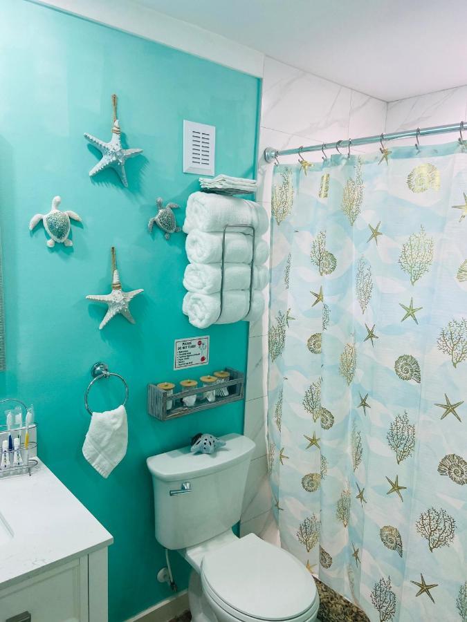 Beautiful And Comfortable Rom Apt # 2 Tampa Buitenkant foto