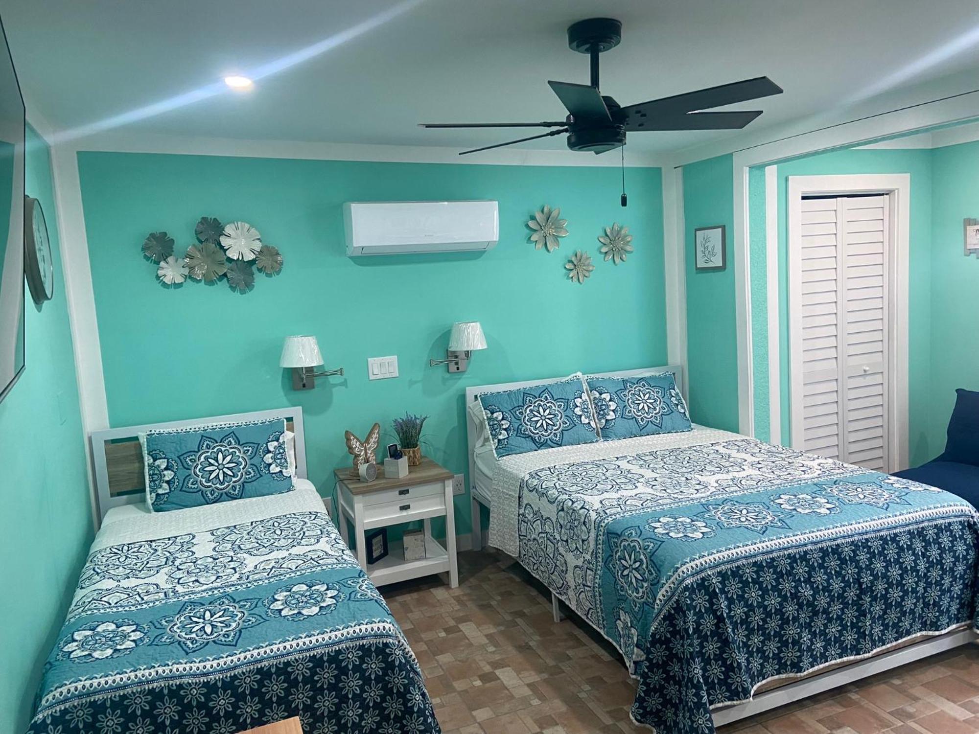Beautiful And Comfortable Rom Apt # 2 Tampa Buitenkant foto